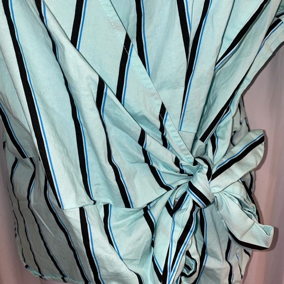 Worthington Tie Front Puff Sleeve Top Size XL - Picture 2 of 7